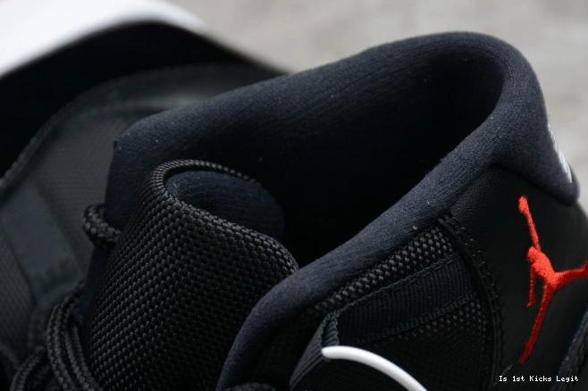 11 Air Jordan Retro 378037-010 Bred (2012) 0721